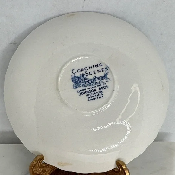 Johnson Brothers Coffee Cups and Saucers COACHING SCENES Regency Blue and White - Picture 8 of 11